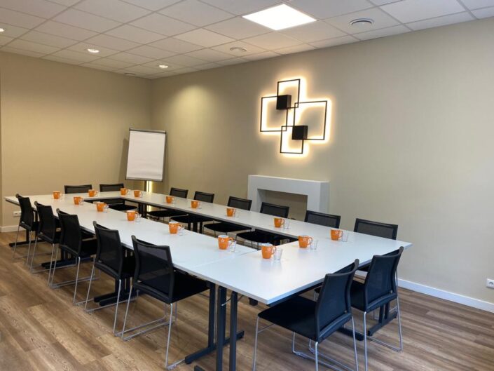 Cameko großer Meetingtisch